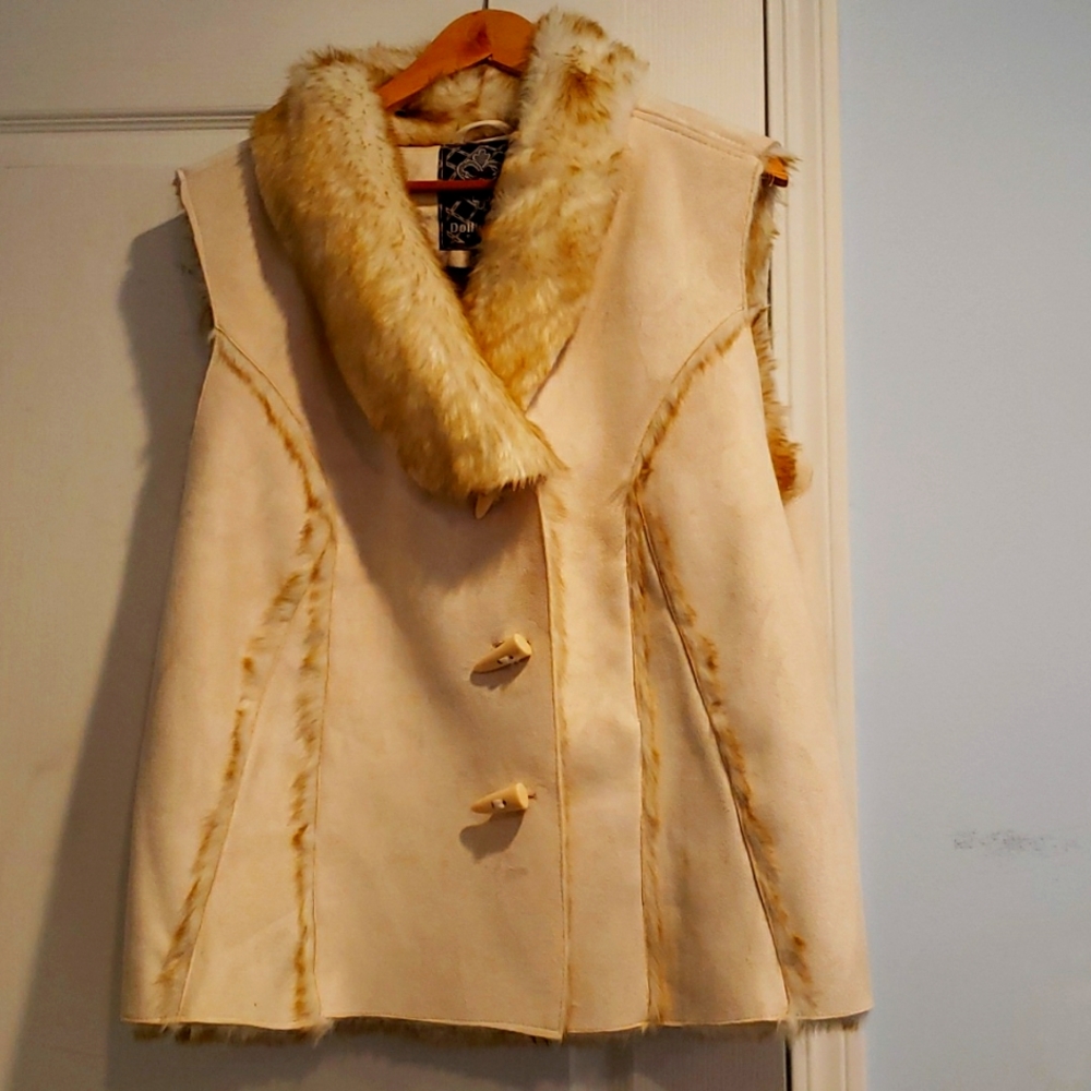 Dollhouse Faux Suede,Fur vest
